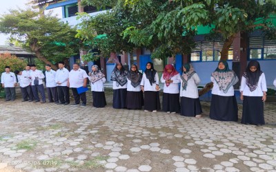 Diiringi Doa Khidmat Siswa Kelas 9 MTsN 11 Indramayu Siap Hadapi Ujian Madrasah